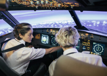 Master the Skies: Online Pilot Training Demystified